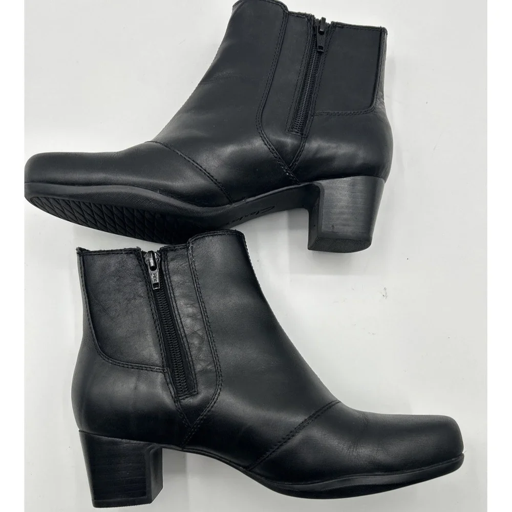 Clarks Artisan Women's Rosalyn Lara Black Leather‎ Ankle Boots Bootie Size 8M